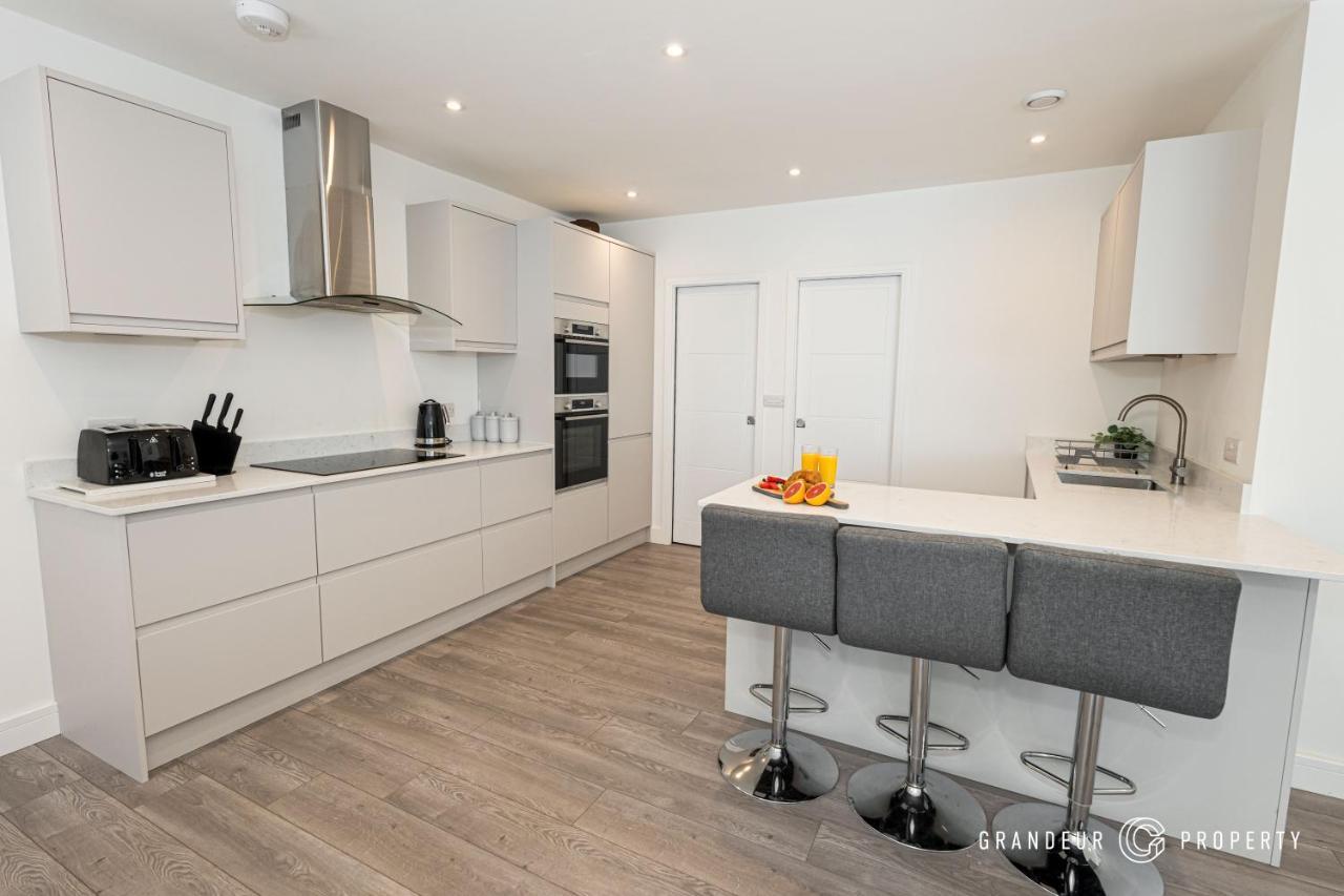 Carbery Lux By Grandeur Property Bournemouth Exterior foto